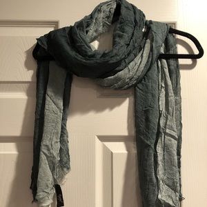 Gorgeous Two Tone Crepe Scarf